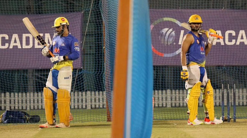 IPL 2021 से पहले MS Dhoni और Suresh Raina का रौद्र रूप, नेट में खेले आसमानी शॉट्स