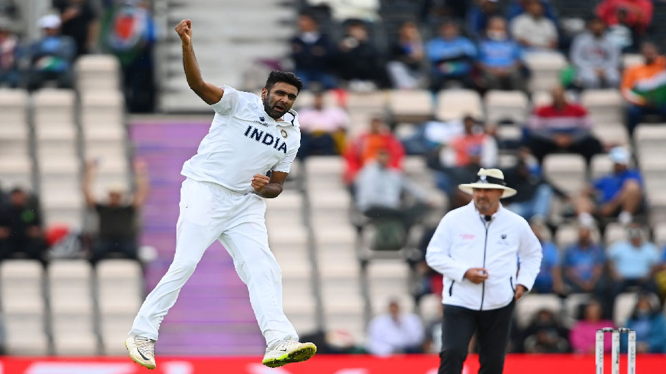 IND vs ENG: तीसरे टेस्ट में इस खिलाड़ी पर गिरेगी गाज, Virat Kohli ने R Ashwin की वापसी के दिए संकेत