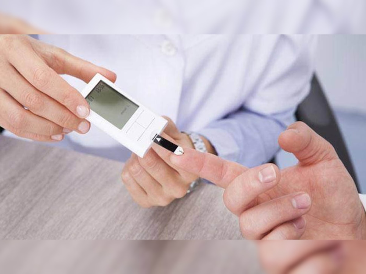 Diabetes: ये लक्षण दिखें तो तुरंत हो जाएं सावधान, हो सकते हैं डायबिटीज का शिकार