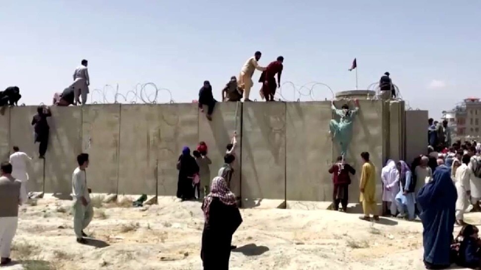 Afghanistan: तालिबान का फरमान- महिलाएं घर से हीं करें काम वरना सुरक्षा की गारंटी नहीं - Vimarsana News