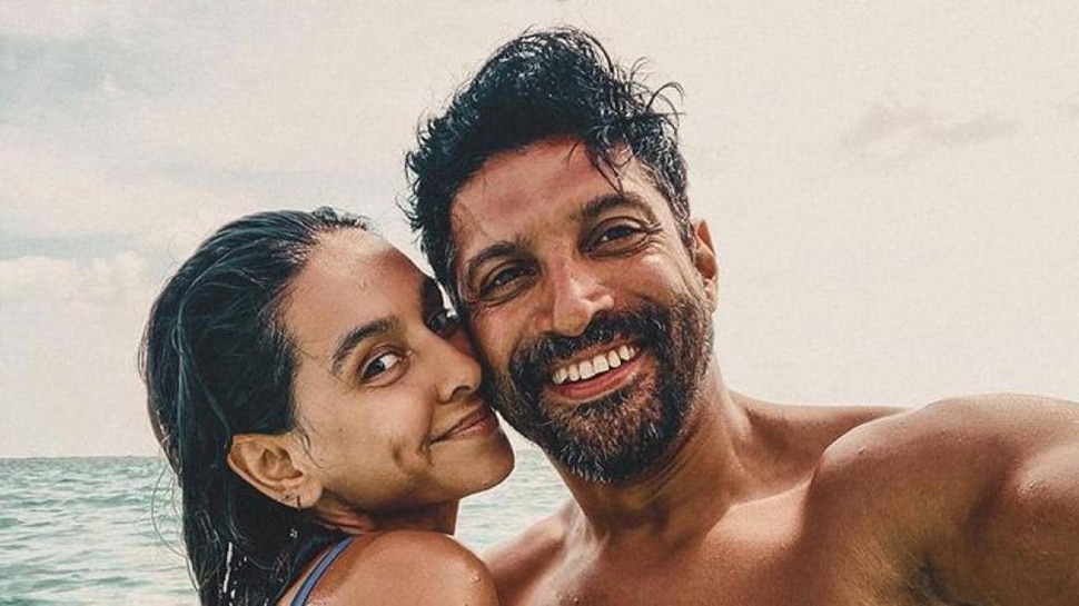 Shibani Dandekar ने इस खतरनाक जगह पर गुदवाया टैटू, बॉयफ्रेंड Farhan Akhtar का लिखवाया नाम