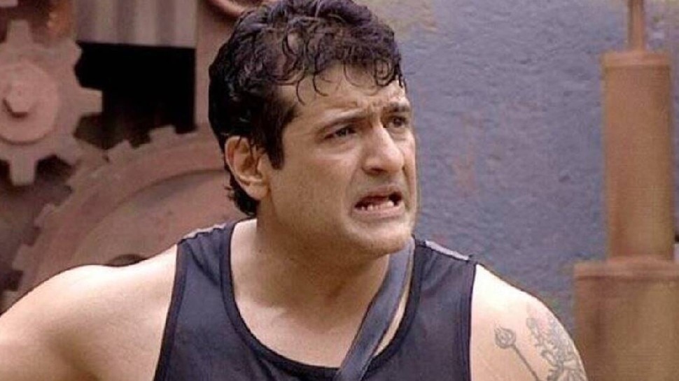 Big Boss एक्स कंटेंस्टेंट Armaan Kohli को छापेमारी के बाद NCB ने किया गिरफ्तार