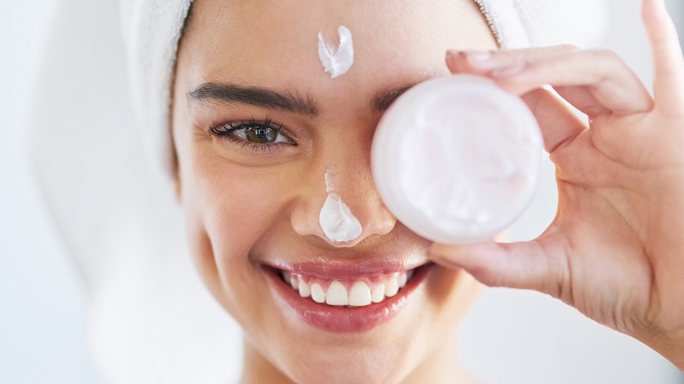 face pack for face: बारिश के मौसम में चेहरे पर लगाएं ये चीजें, खिले उठेगी आपकी स्किन, वापस लौट आएगा ग्लो