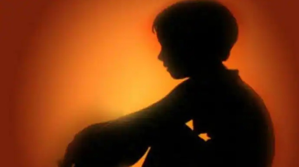 Tamil Nadu: पिता की गर्लफ्रेंड ने दिखाई  क्रूरता, बच्चे की हाथ-पैर, पीठ और प्राइवेट पार्ट को जलाया