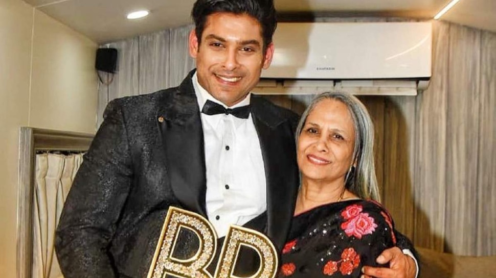 बूढ़ी मां को अकेला छोड़ गए Sidharth Shukla, श्मशान घाट जाते वक्त हुआ बुरा हाल