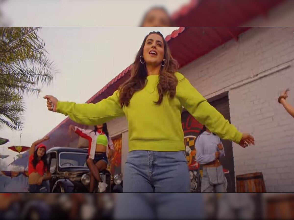 अक्षरा सिंह का Song 'मेरा वाला गाना' रिलीज के साथ मचा रहा धमाल