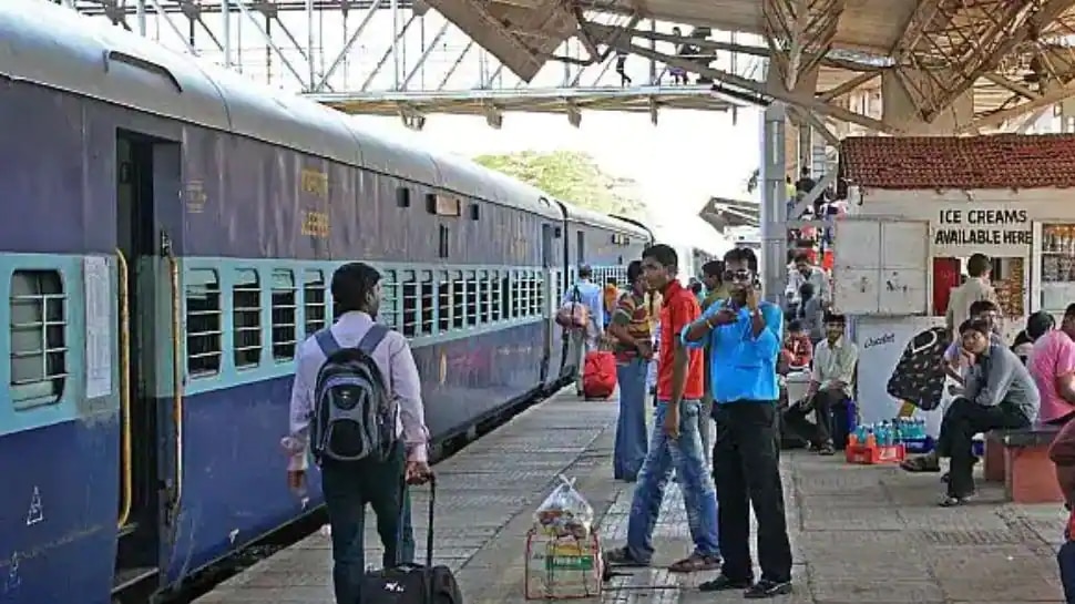 Train लेट होने से छूटी यात्री की Flight, सुप्रीम कोर्ट ने रेलवे को दिया ये आदेश