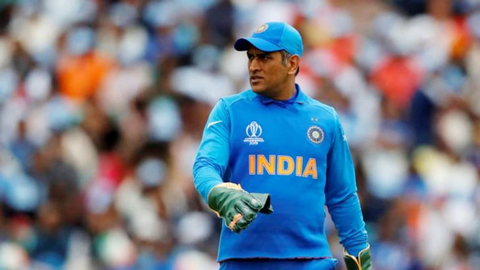 T20 World Cup: MS Dhoni को Team India का Mentor बनाने पर बवाल, इस वजह से फंस गया पेंच