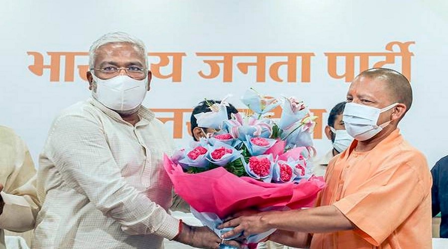 UP विधानसभा चुनाव से पहले BJP का बड़ा फैसला, कोई पार्टी पदाधिकारी नहीं लड़ेगा चुनाव
