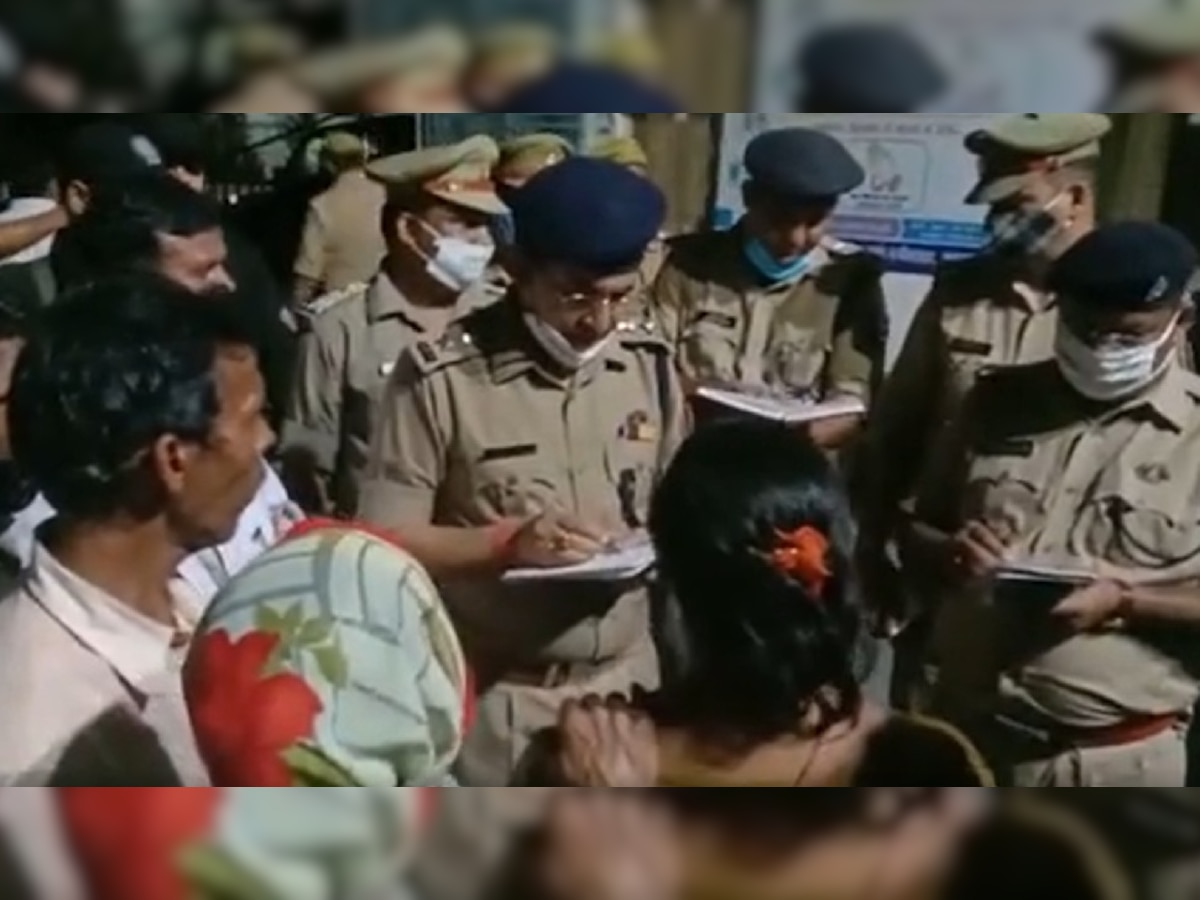 मौके पर पहुंची पुलिस ने मामले की जांच पड़ताल की.