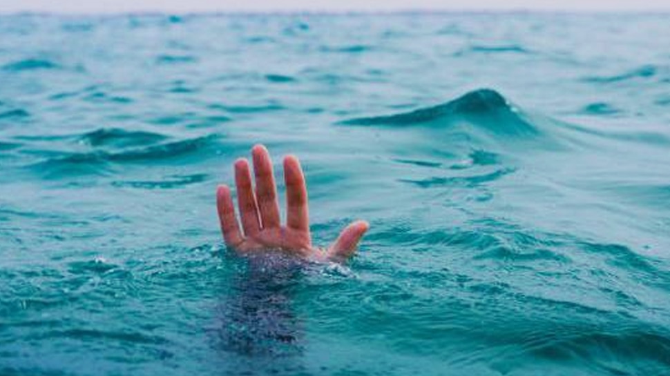 दिल्ली: यमुना नदी में नहाने गए 3 बच्चों की डूबने से मौत, एक को बचाया गया