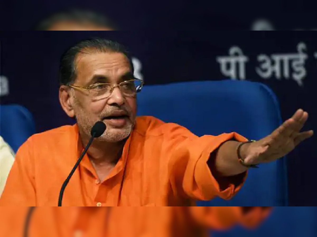 राधा मोहन सिंह का ओवैसी पर बड़ा बयान (फाइल फोटो)