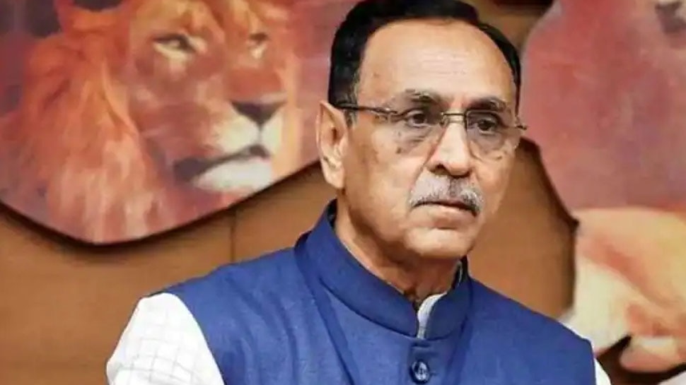 बीते 6 महीने में BJP के चौथे CM का इस्तीफा, कांग्रेस बोली- सतह पर आई कलह