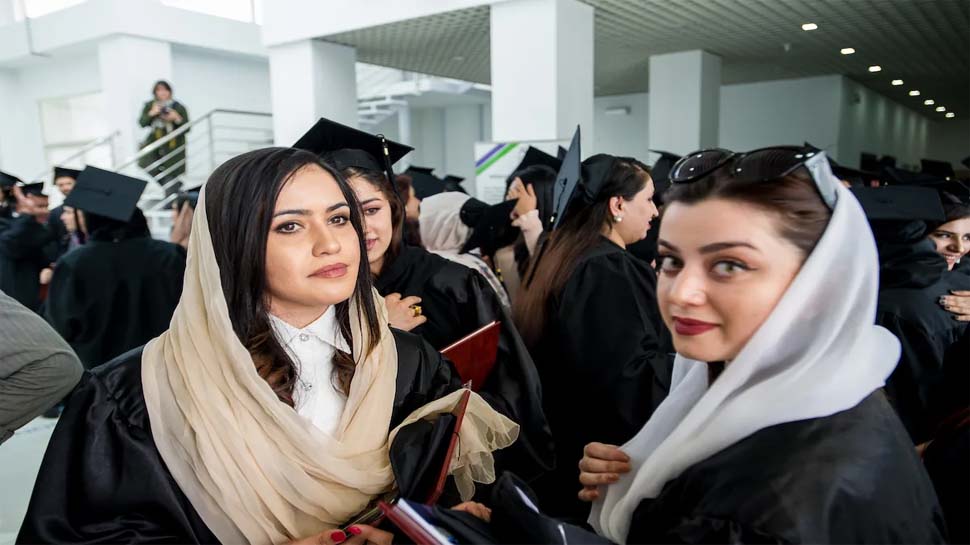 तालिबान का फरमान: उच्च शिक्षण संस्थानों में साथ नहीं बैठेंगे लड़के -लड़कियां; माननी होगी ये शर्तें