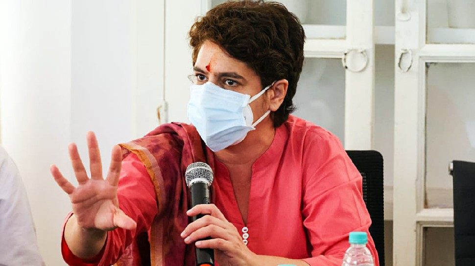 पूर्व केंद्रीय मंत्री का बड़ा बयान, UP चुनाव में Priyanka Gandhi होंगी कांग्रेस का चेहरा
