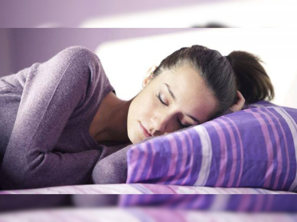 Mouth Breathing: क्या आप भी सोते समय मुंह से लेते हैं सांस? जानें सेहत पर इसका सबसे खराब असर