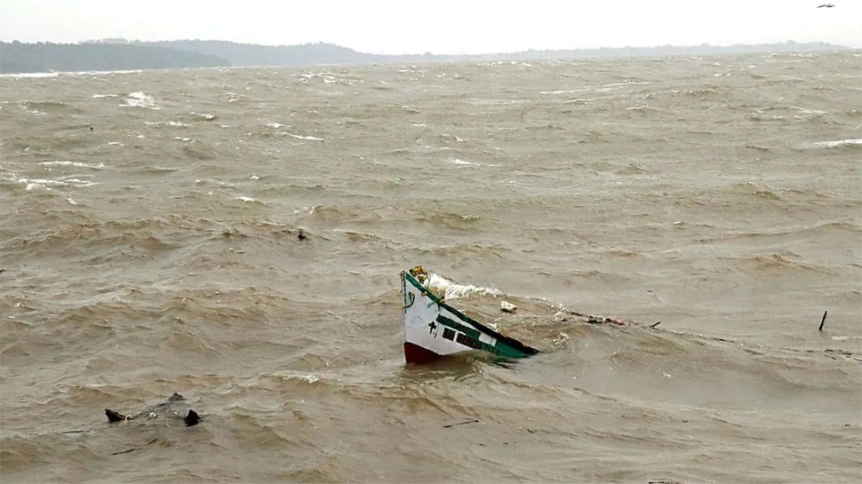 महाराष्ट्र: अमरावती में बड़ा हादसा, नाव पलटने से 11 लोगों की मौत
