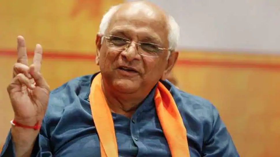 Gujarat: पूरी कैबिनेट में बदलाव चाहते हैं CM Bhupendra Patel, शपथ ग्रहण शाम तक टली