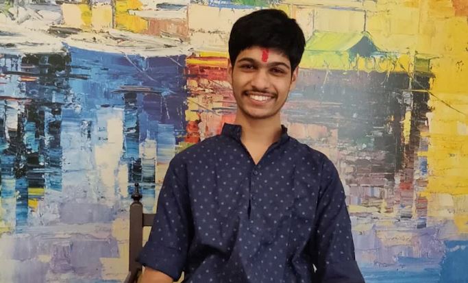 IIT JEE Main Result: जेईई में टॉप करने वाले रुचिर ने बताया कैसे की तैयारी