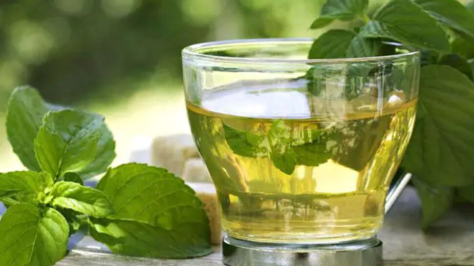 ayurvedic tea remedy to beat bloating and stomach discomfort | पेट से जुड़ी हर प्रॉब्लम को दूर करेगी ये आयुर्वेदिक चाय, जानें क्या है बनाने का तरीका - Vimarsana News