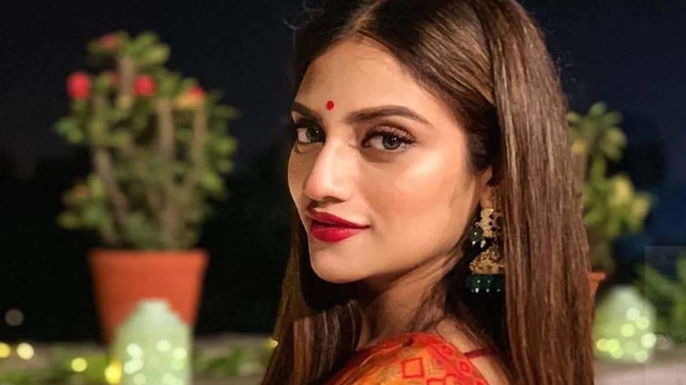 बर्थ सर्टिफिकेट से हुआ खुलासा, निखिल जैन नहीं, ये हैं Nusrat Jahan के बच्चे के पिता