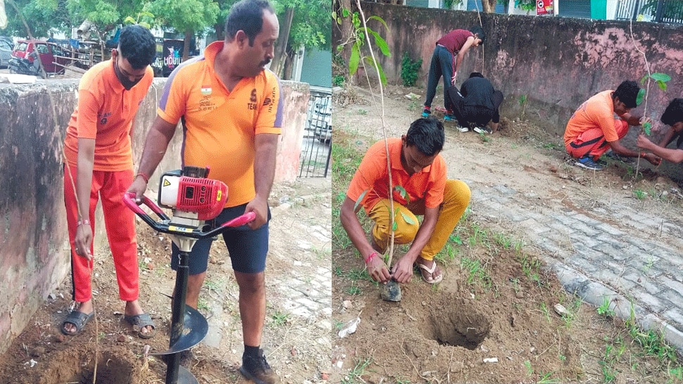 मात्र 3 घंटे में 771 पेड़ लगाए गए.