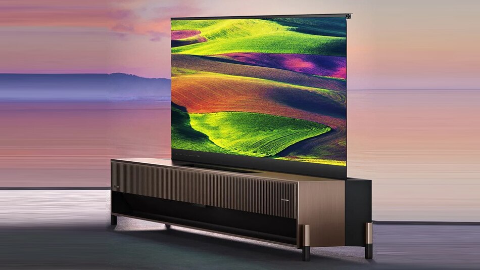 आ गई स्क्रीन घूमने वाली दुनिया की पहली Laser TV, बटन दबाते ही हो जाएगी गायब, कमरे को बना देगी सिनेमा घर, जानिए फीचर्स