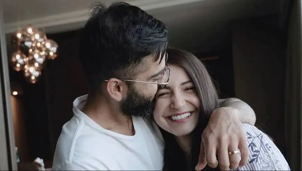 कोहली के T-20 कप्तानी छोड़ने पर पत्नी अनुष्का शर्मा ने तोड़ी चुप्पी, कुछ यूं किया स्वागत