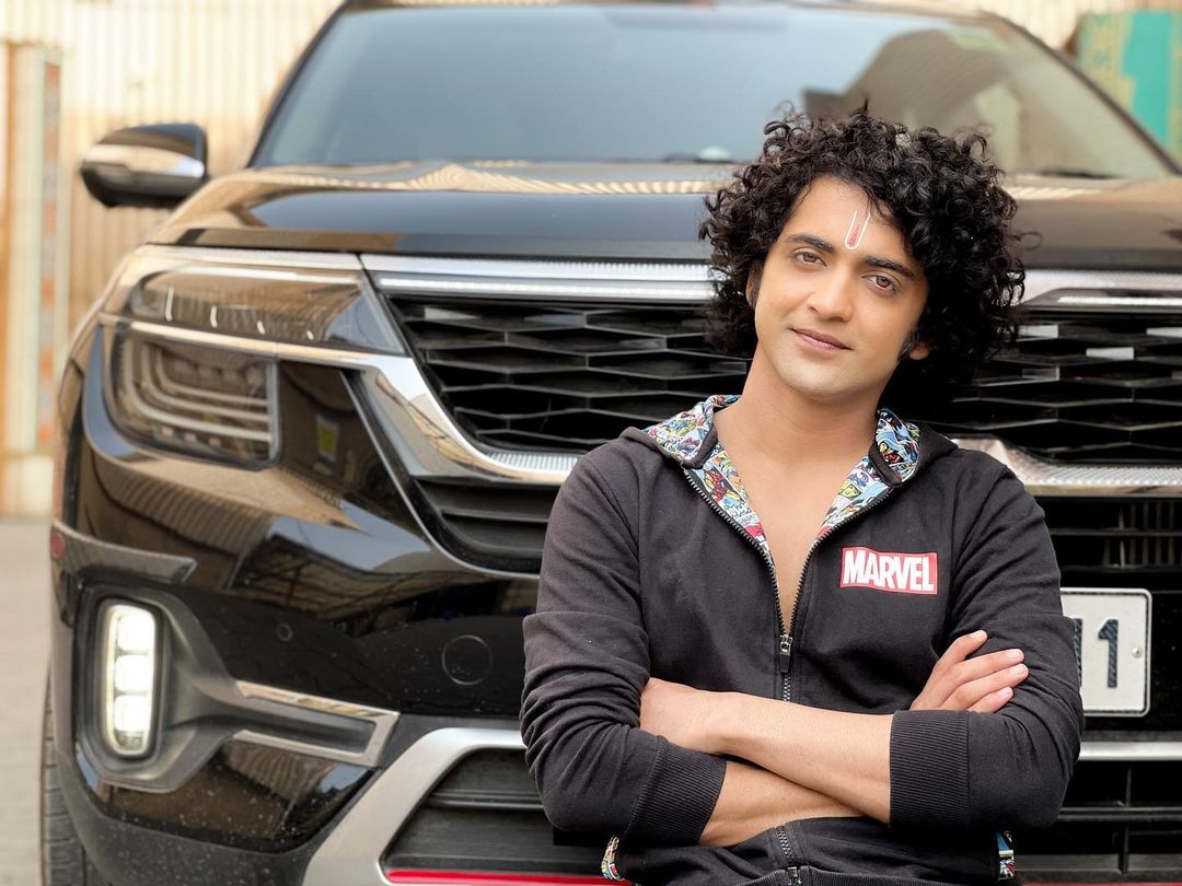 सुमेध का अट्रैक्टिव लुक Sumedh Mudgalkar Attractive Look
