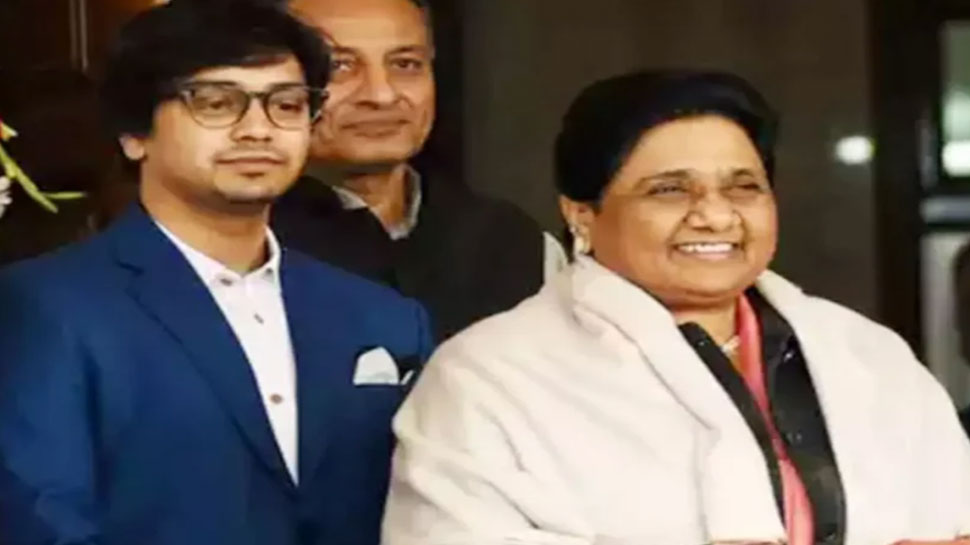 UP: ब्राह्मण मतदाताओं को खुश करने के लिए Mayawati का बड़ा दांव, अब ये BSP नेता हुआ साइड लाइन
