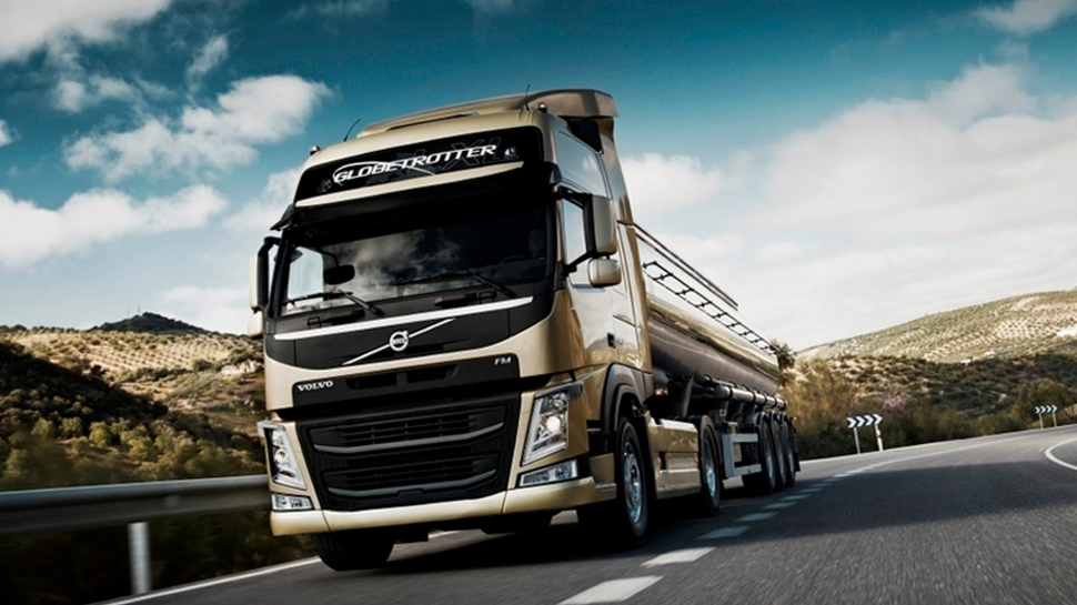 ट्रक ड्राइवरों को मिल रहे 72 लाख रुपये (सांकेतिक तस्वीर) ट्रक ड्राइवरों को मिल रहे 72 लाख रुपये (सांकेतिक तस्वीर)