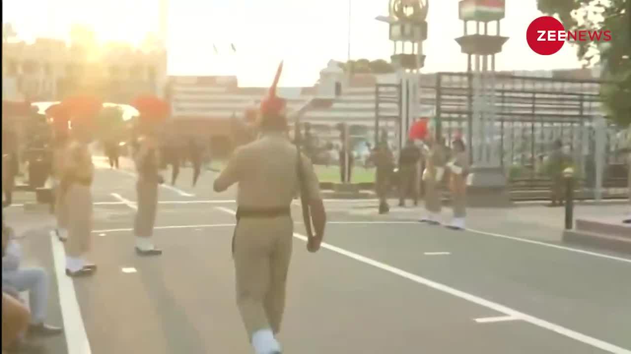 Attari Wagah Border पर 559 दिन बाद फिर शुरू हुई Beating Retreat Ceremony, देखिए Video