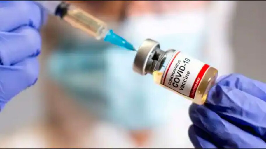 Coronavirus Update: देश में नहीं थम रहा कोरोना, आधे से ज्यादा केस अकेले केरल से