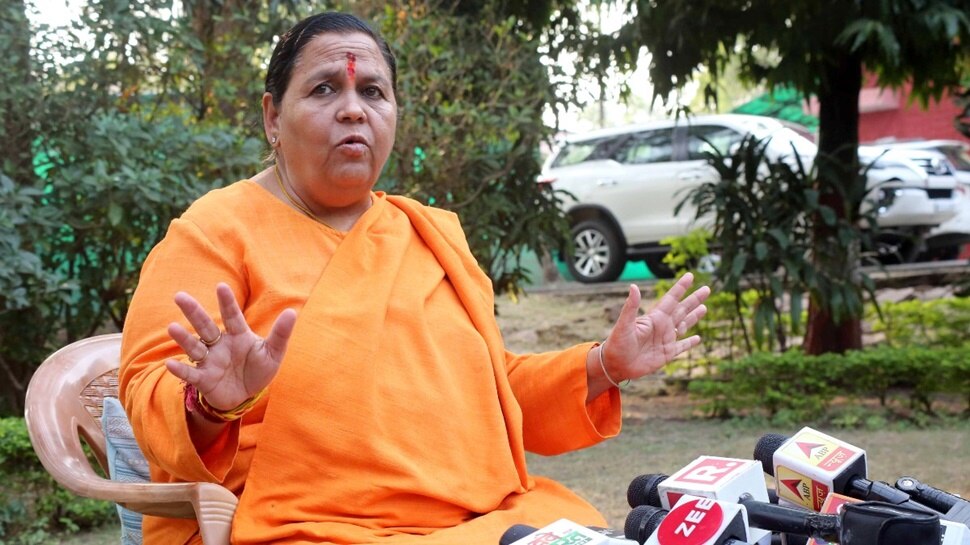 उमा भारती ने सरकार को दिया अल्टीमेटम, बोलीं- शराबबंदी को लेकर खुद सड़कों पर उतरूंगी