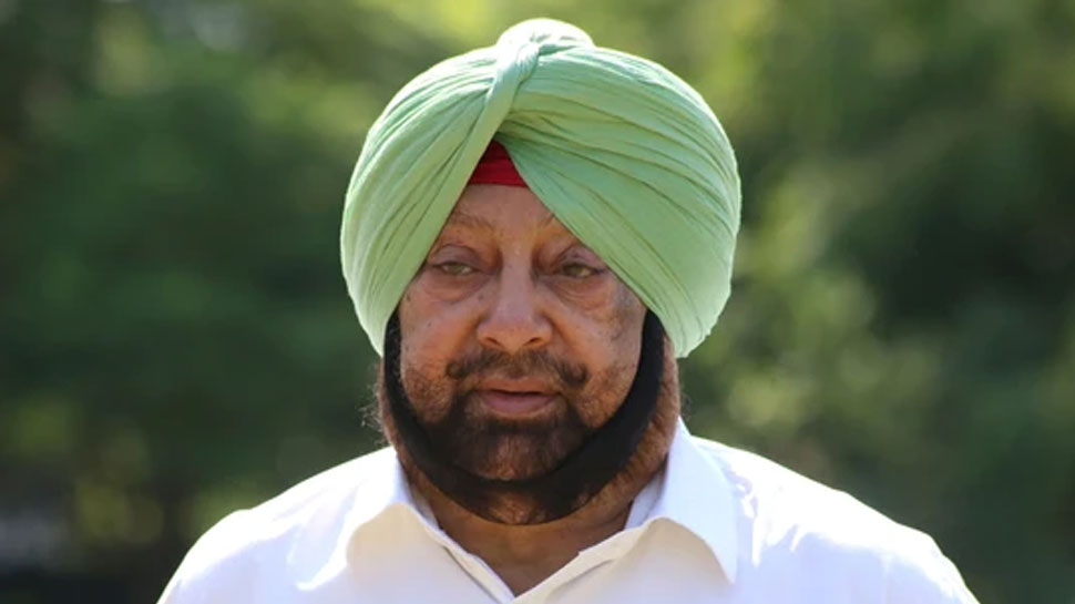 पंजाब में बड़ा सियासी संकट, कैप्टन अमरिंदर सिंह ने मुख्यमंत्री पद से दिया इस्तीफा