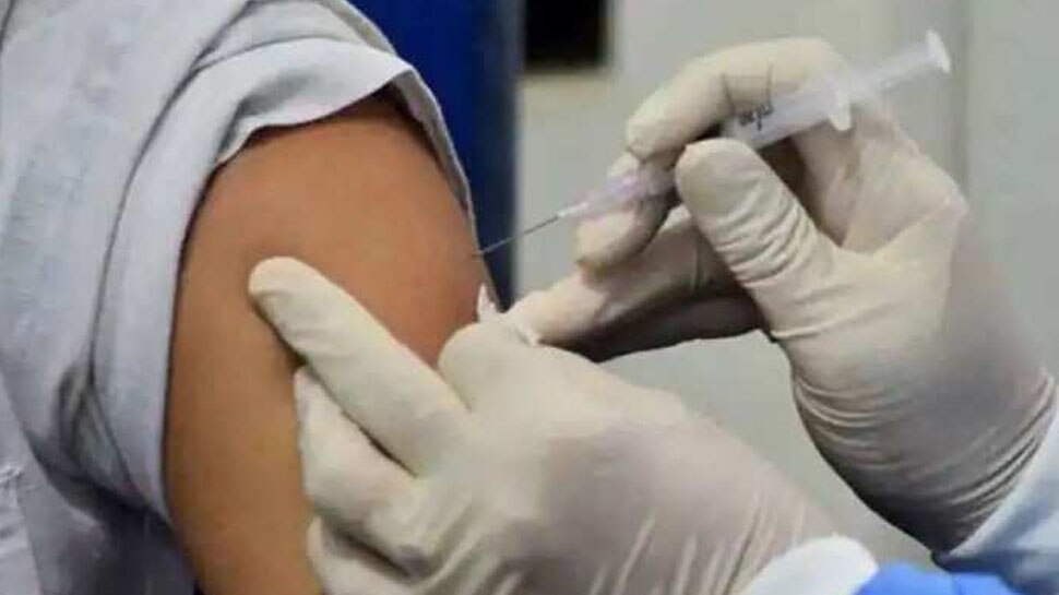 Ahmedabad में कोरोना वैक्सीनेशन न करवाने वालों पर सख्ती, पब्लिक प्लेस पर 20 सितंबर से एंट्री बैन