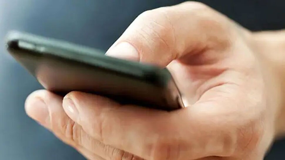 Telecom New Rule: बदल गए आपके मोबाइल सिम कार्ड से जुड़े ये नियम, फटाफट जान लें