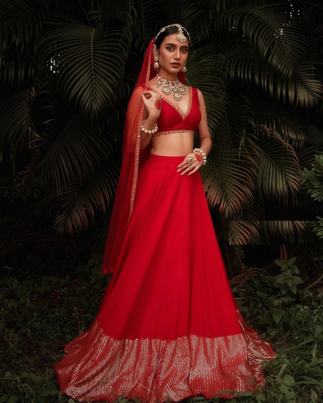 प्रिया का देसी अंदाज Priya Prakash Varrier bridal look