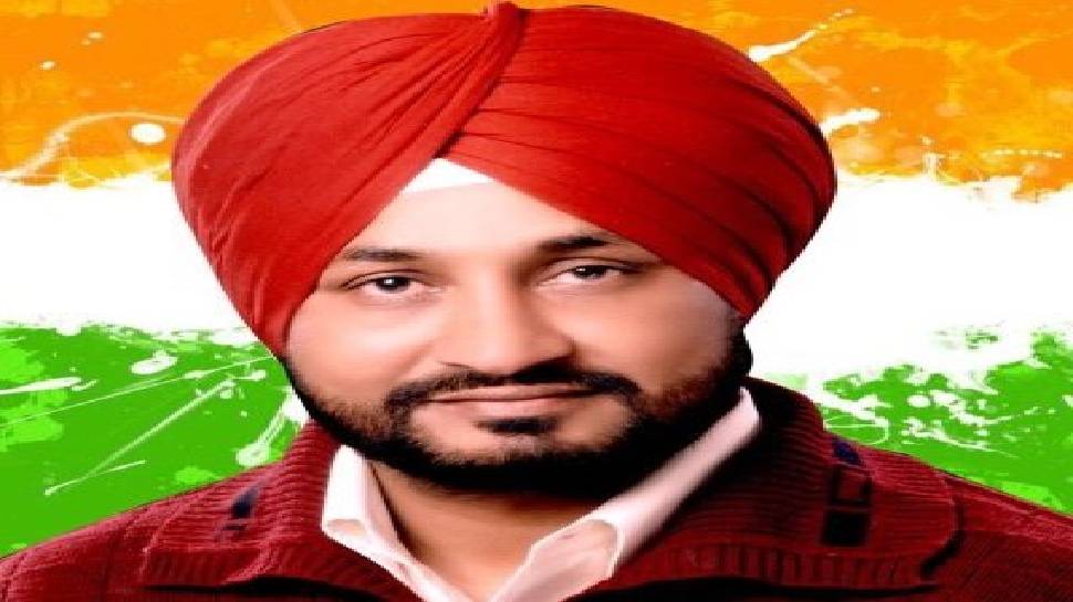 ਚਰਨਜੀਤ ਸਿੰਘ ਚੰਨੀ ਦੇ ਹੱਥ ਆਈ ਪੰਜਾਬ ਕਾਂਗਰਸ ਦੀ ਵਾਗਡੋਰ, ਬਣੇ ਪੰਜਾਬ ਦੇ ਨਵੇਂ ਕੈਪਟਨ
