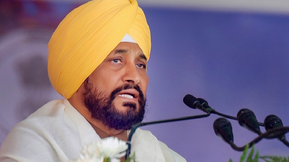 चरणजीत सिंह चन्नी (फाइल फोटो साभार: PTI) चरणजीत सिंह चन्नी (फाइल फोटो साभार: PTI)