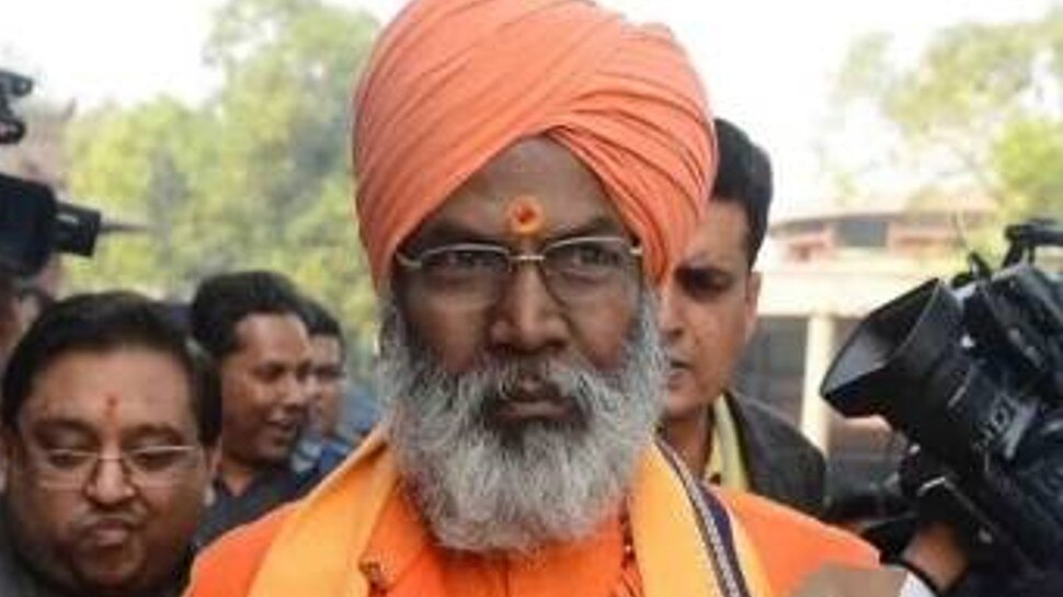 ओवैसी की धमकी के बाद साक्षी महाराज ने IAS दिव्यांशु पटेल की सुरक्षा में लिखा पत्र, दो गनर्स की मांग