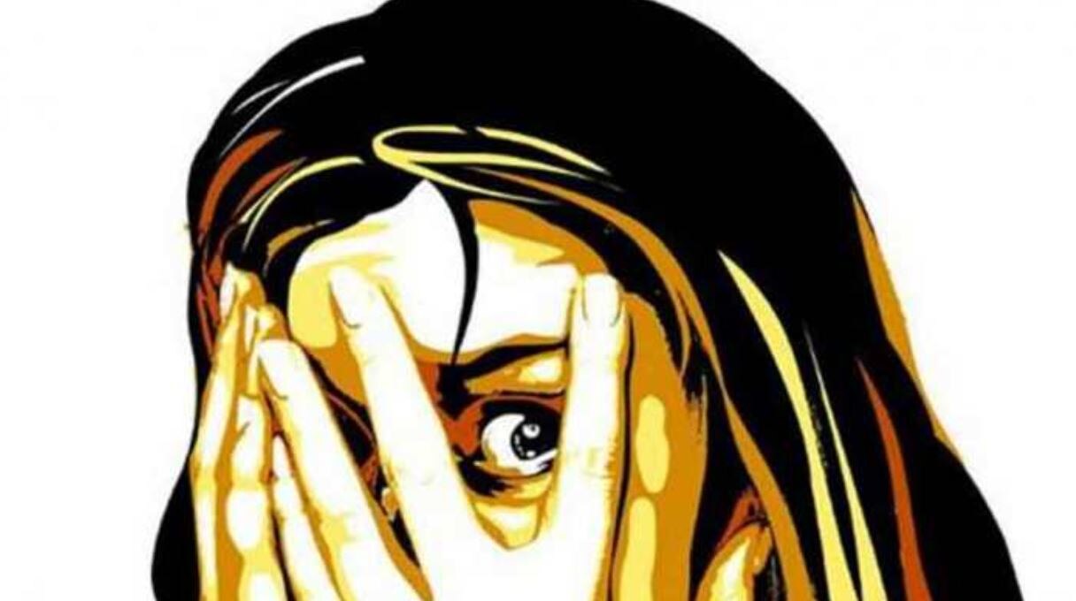 Dungarpur में मिला युवती का शव, परिजनों ने जताया दुष्कर्म के बाद हत्या का अंदेशा