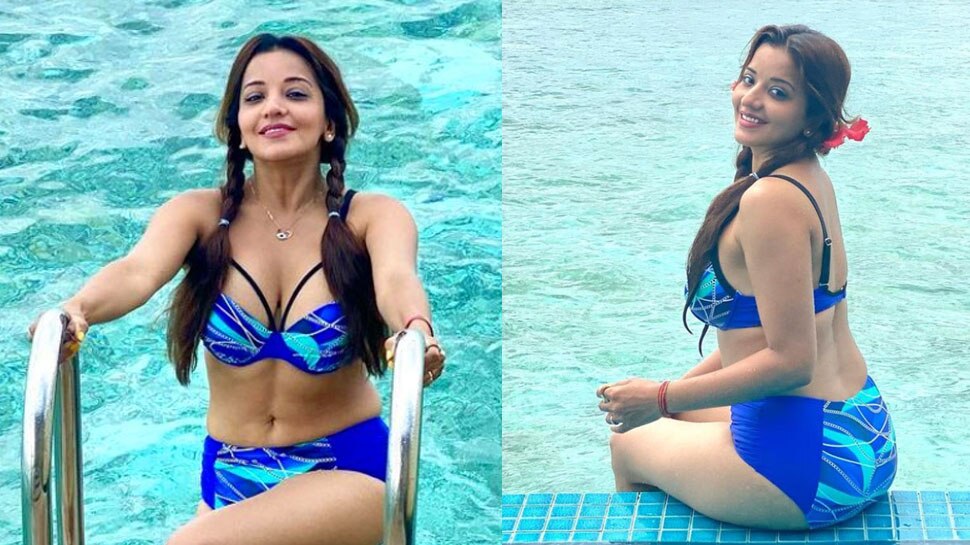 स्कूल गर्ल की तरह बनाईं दो चोटियां, फिर बिकिनी पहनकर पूल में उतर गईं मोनालिसा