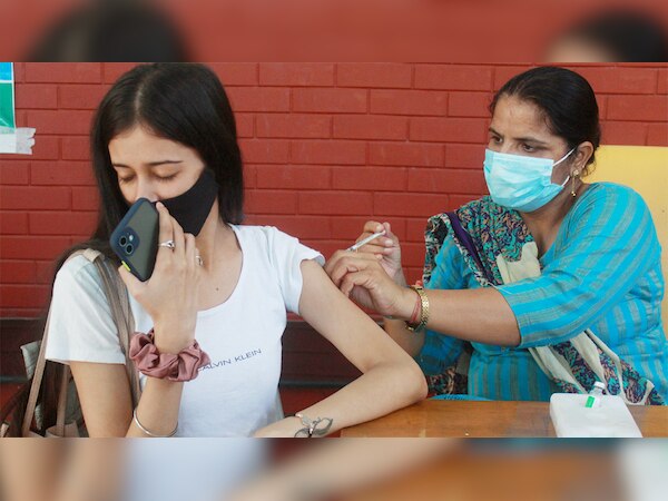 भारत में कोरोना अब नहीं रहा महामारी