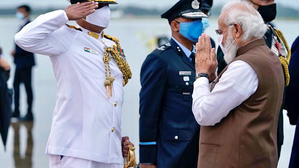 उपहारों के जरिए संदेश देने का है खास अंदाज