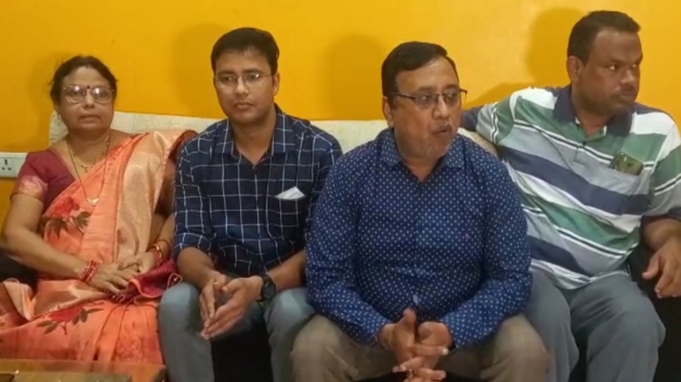 ସପ୍ତମରେ ସଫଳ! UPSC ପରୀକ୍ଷାରେ 184 Rank ରଖିଲେ ସମ୍ବଲପୁରର ଅଙ୍କିତ ବର୍ମା ସପ୍ତମରେ ସଫଳ! UPSC ପରୀକ୍ଷାରେ 184 Rank ରଖିଲେ ସମ୍ବଲପୁରର ଅଙ୍କିତ ବର୍ମା