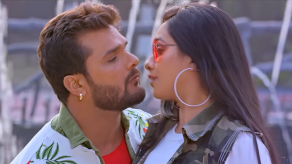 खेसारी लाल यादव की सुपरहिट फिल्म बाप जी का लेटेस्ट सॉन्ग 'आजा राजा किस कर' हुआ वायरल