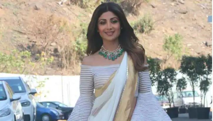 Shilpa Shetty ने फिर किया अजीब पोस्ट, लाइफ से संबंध फैसले पर फैंस हुए कंफ्यूज