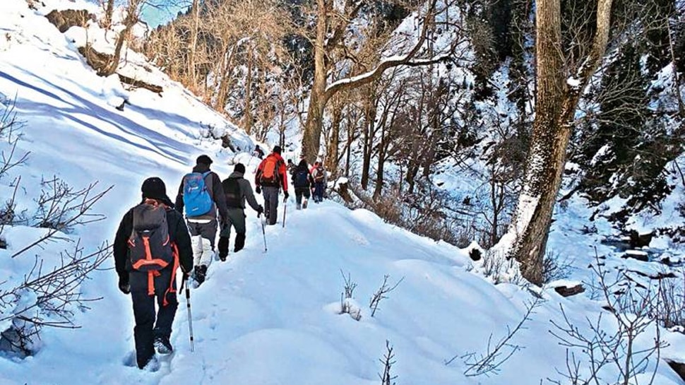 खंमीगर ग्लेशियर में अब भी फंसे 12 ट्रैकर्स, 2 की हुई मौत; 6 दिनों में 32 सदस्यीय टीम ऐसे करेगी रेस्क्यू