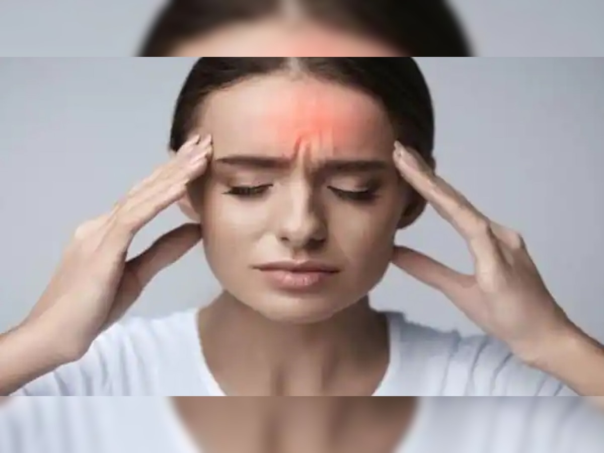 Headache: बार-बार इस तरह हो सिरदर्द तो हल्के में न लें, हो सकती है ये गंभीर समस्या 